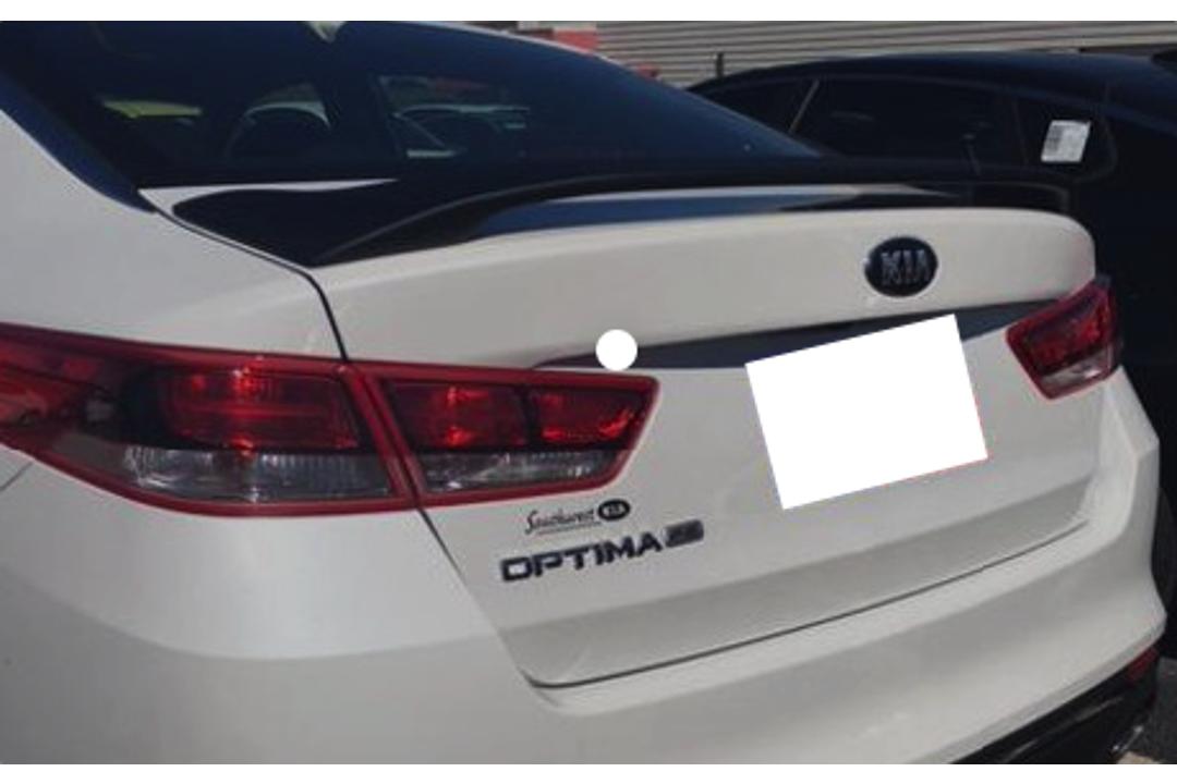 2004 Kia Optima : Spoiler Painted