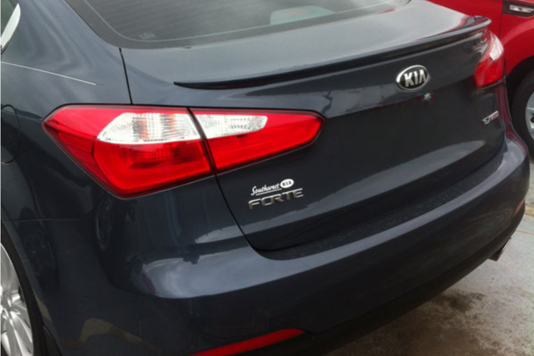 2015 Kia Forte : Spoiler Painted