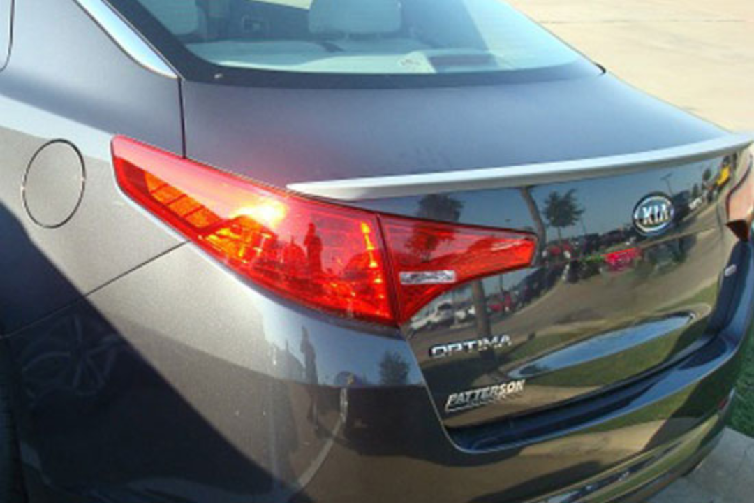 2013 Kia Optima : Spoiler Painted