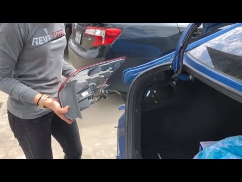 2017-2018 Hyundai Elantra : Tail Light Assembly